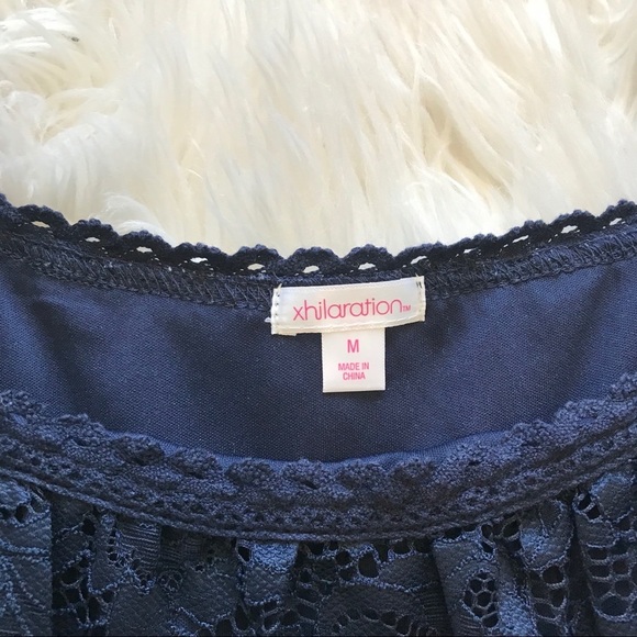 Xhilaration | Blue Lace Lined Cold Shoulder Top - Picture 4 of 7